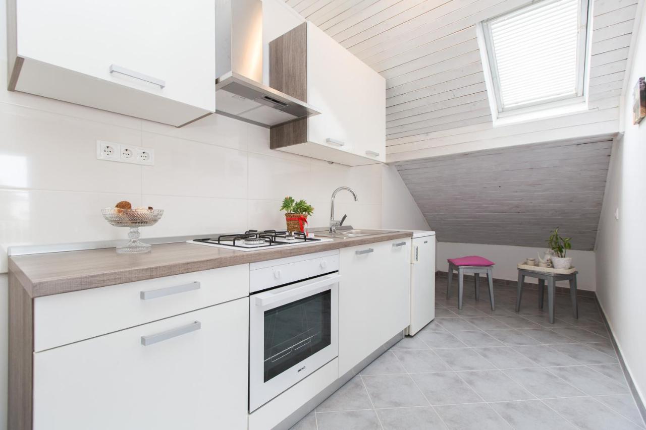 Marante With Heated Private Pool Villa Podstrana