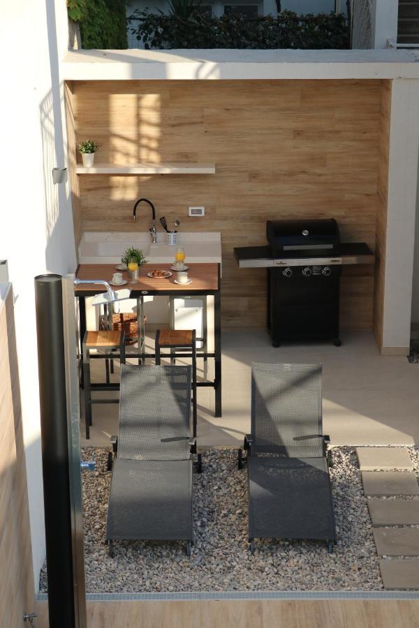 Marante With Heated Private Pool Podstrana